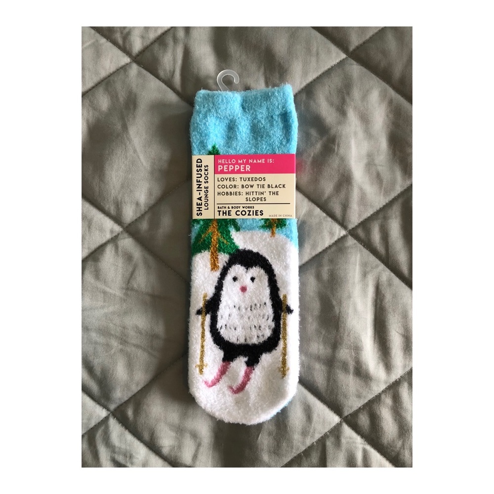 Shea-Infused Lounge Socks
